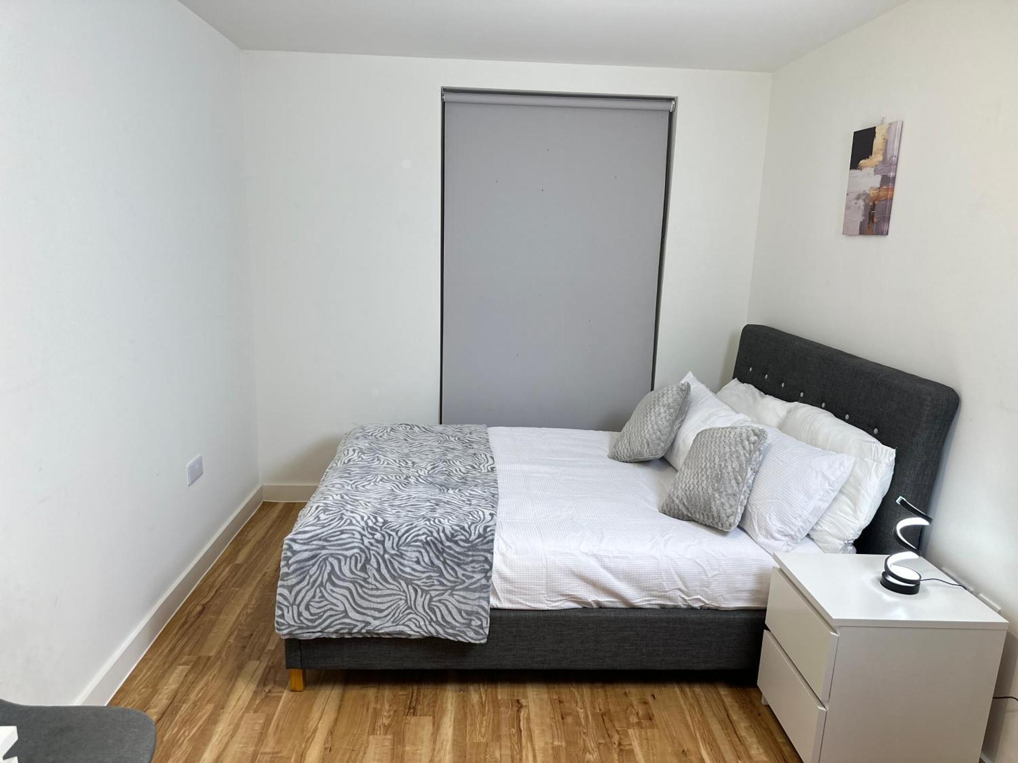 Luxury 2-Bed High-Rise In Manchester With Parking Экстерьер фото